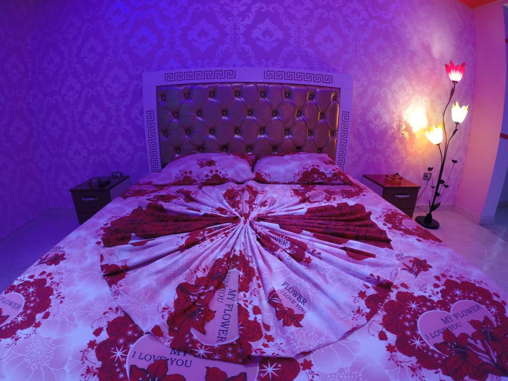Hotell Buza 3*