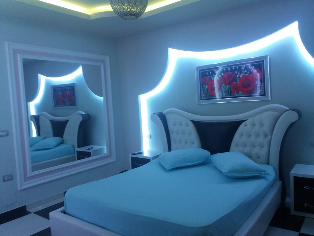 Buza Hotell
