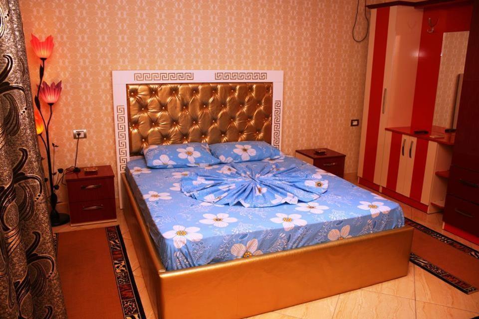 Hotell Buza 3*